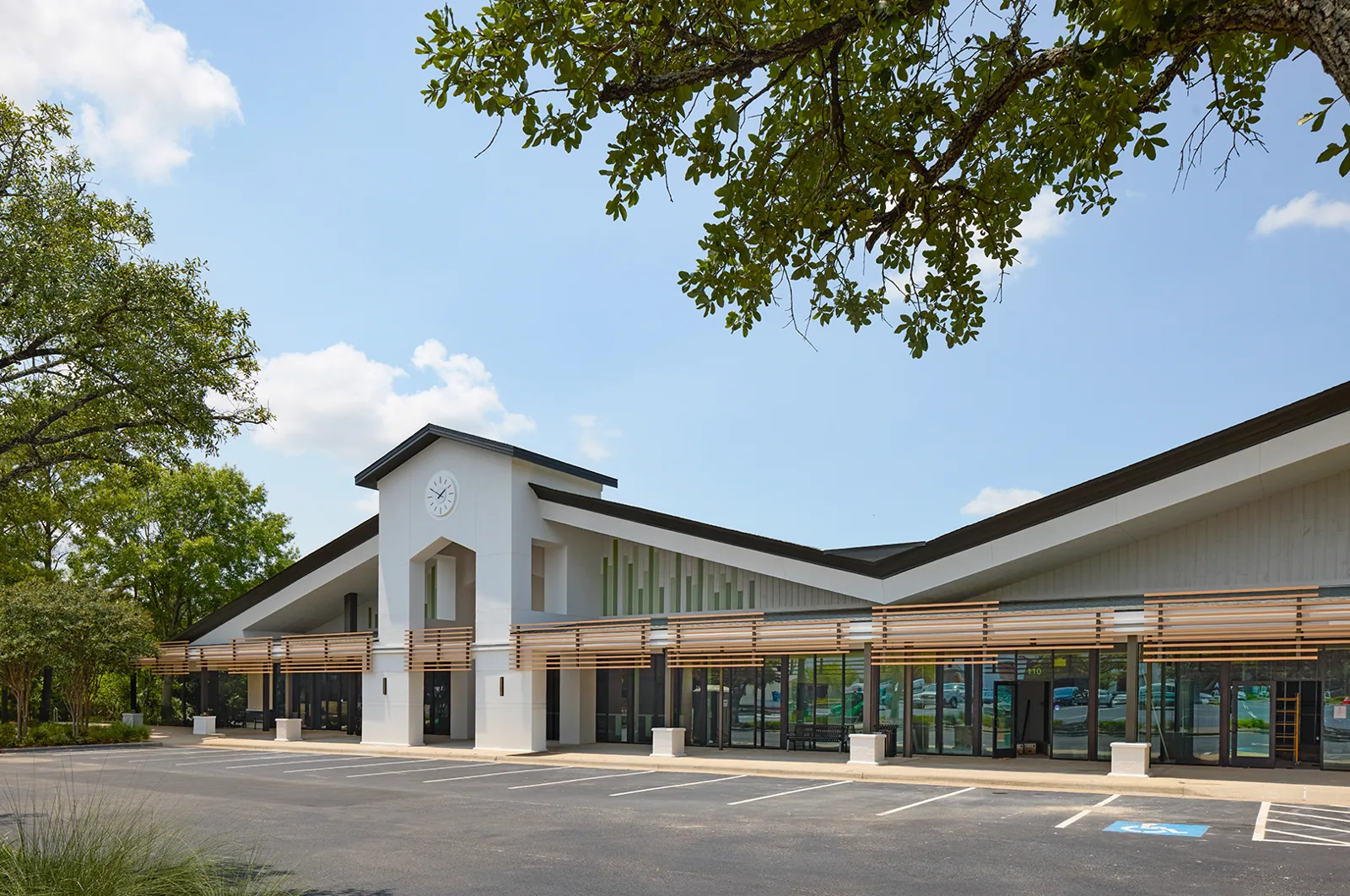 Data Center Roofing in Conroe, TX