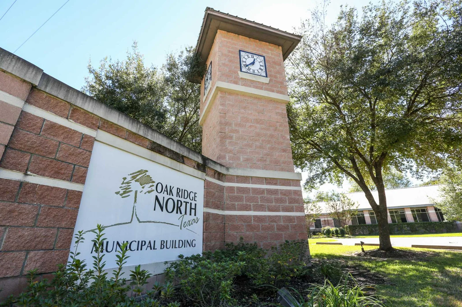 Commercial Roofing in Oak Ridge North, TX