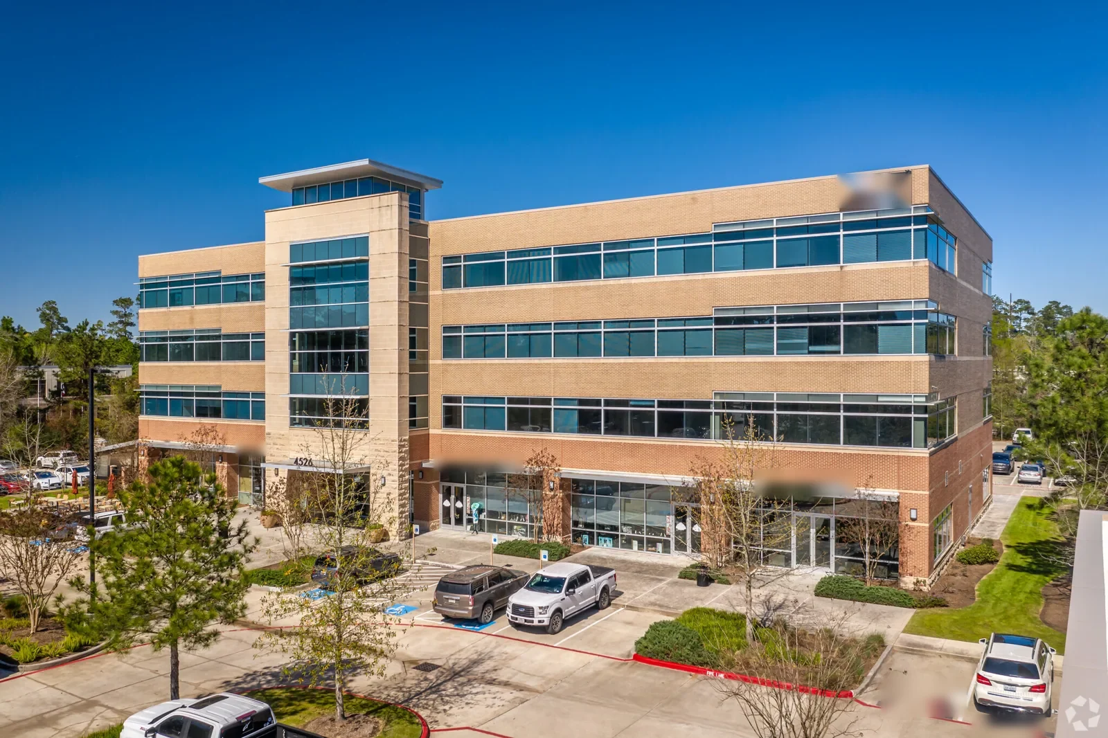 Commercial Roofing in Research Forest, The Woodlands, TX